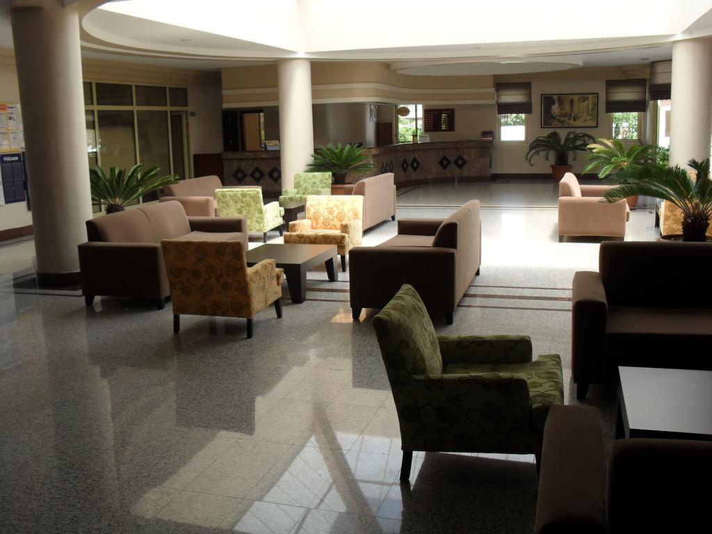 Side Palm D'Or Hotel Exterior photo